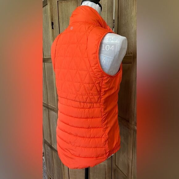 EUC Tangerine Lightweight Vest. - Picture 4 of 8